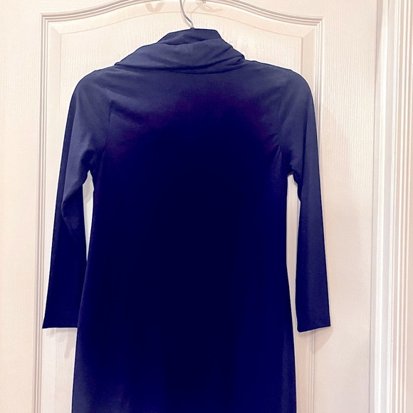August Silk Tunic Top, Blue, Like New Condition - Picture 3 of 5